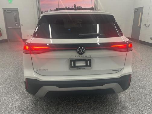 2026 Volkswagen Tiguan 2.0T S 4MOTION