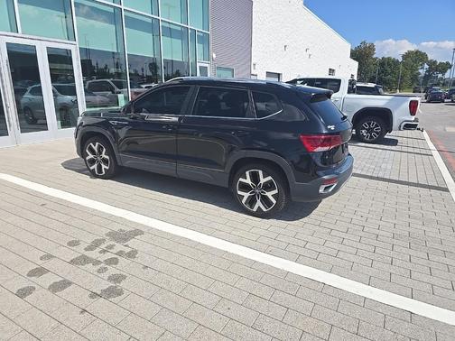 2022 Volkswagen Taos 1.5T SEL