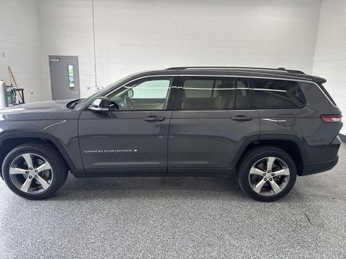 Baltic Gray Metallic Clearcoat 2021 Jeep Grand Cherokee L Limited