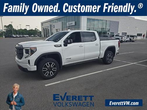 2024 GMC Sierra 1500 AT4