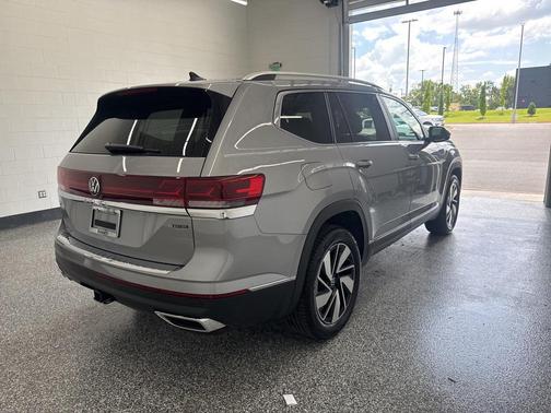 2026 Volkswagen Atlas 2.0T SEL
