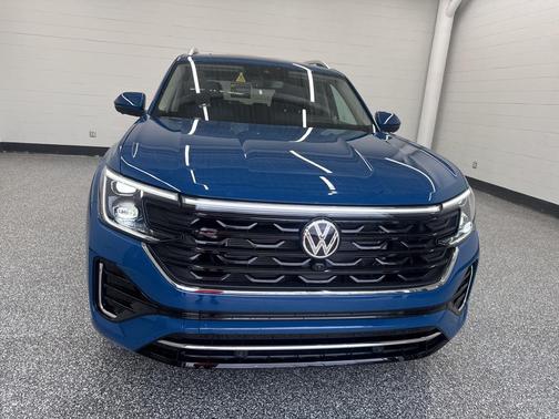 2026 Volkswagen Atlas 2.0T SEL Premium R-Line 4MOTION