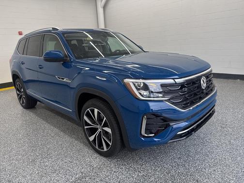 2026 Volkswagen Atlas 2.0T SEL Premium R-Line 4MOTION