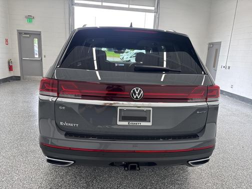 2026 Volkswagen Atlas 2.0T SE w/Technology 4MOTION