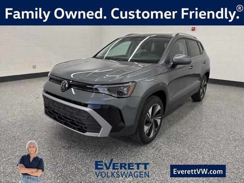 Platinum Gray Metallic 2026 Volkswagen Taos SE
