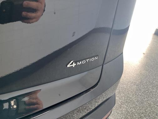 2024 Volkswagen Atlas Cross Sport 2.0T SEL