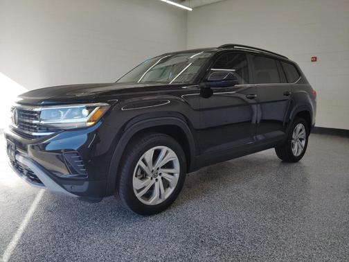 2023 Volkswagen Atlas 3.6L SE w/Technology