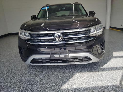 2023 Volkswagen Atlas 3.6L SE w/Technology