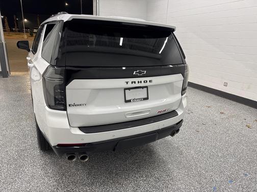 2025 Chevrolet Tahoe RST