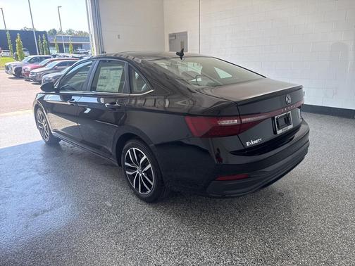 2026 Volkswagen Jetta 1.4T SE