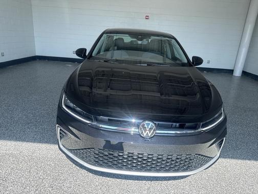 2026 Volkswagen Jetta 1.4T SE