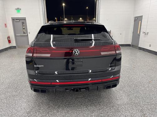 2026 Volkswagen Atlas Cross Sport 2.0T SEL