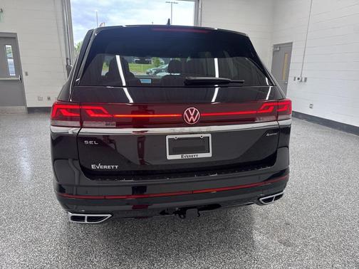 2026 Volkswagen Atlas 2.0T SEL Premium R-Line 4MOTION