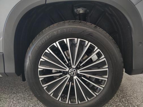 2026 Volkswagen Tiguan 2.0T S 4MOTION