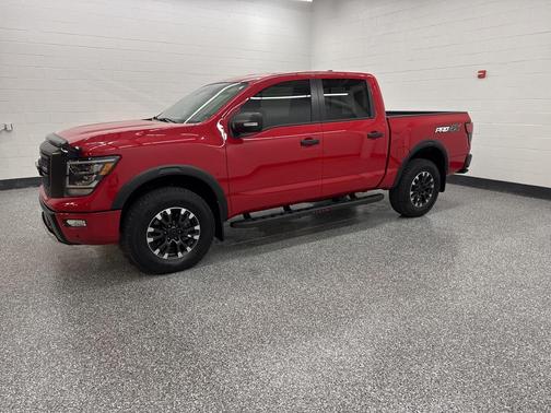 2023 Nissan Titan PRO-4X