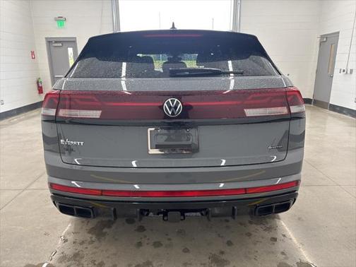 2025 Volkswagen Atlas Cross Sport 2.0T SEL