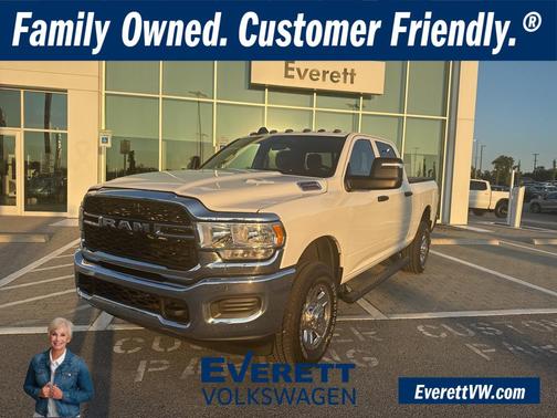 2024 RAM 2500 Tradesman Crew Cab 4x4 6'4' Box
