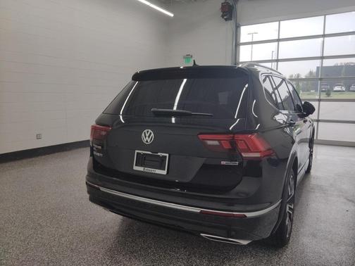 2020 Volkswagen Tiguan 2.0T SEL R-Line 4MOTION