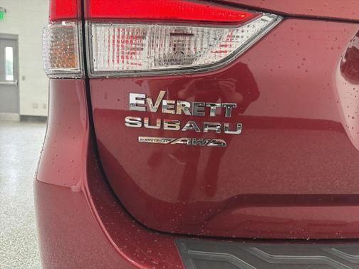 Crimson Red Pearl 2021 Subaru Forester Limited