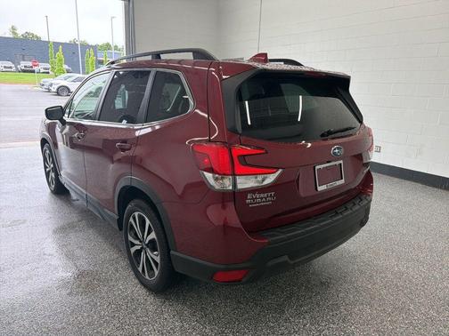 Crimson Red Pearl 2021 Subaru Forester Limited