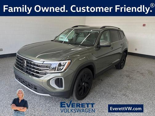 Avocado Green Pearl 2026 Volkswagen Atlas 2.0T SE w/Technology 4MOTION