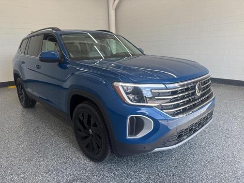 2026 Volkswagen Atlas 2.0T SE w/Technology 4MOTION