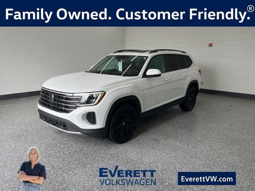 2025 Volkswagen Atlas 2.0T SE w/Technology 4MOTION