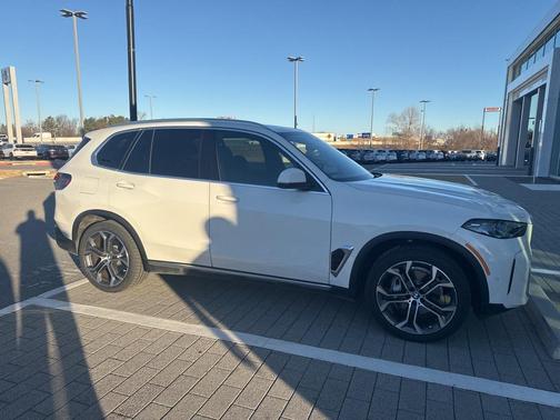 2024 BMW X5 xDrive40i