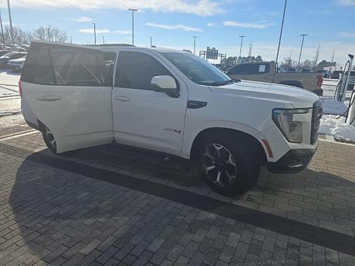 2025 GMC Yukon 4WD AT4 Ultimate