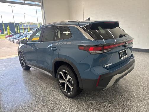 2025 Volkswagen Tiguan 2.0T SE 4MOTION