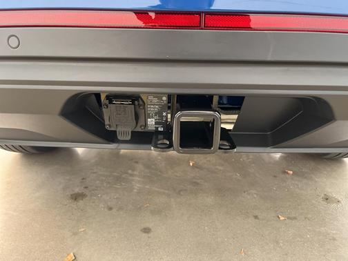 2025 Volkswagen Atlas 2.0T SE w/Technology 4MOTION