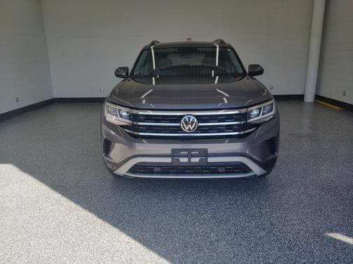 2022 Volkswagen Atlas 3.6L SE w/Technology