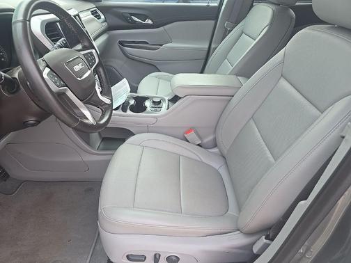 2023 GMC Acadia FWD SLT