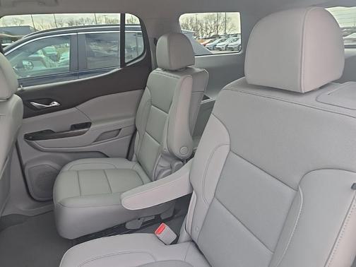 2023 GMC Acadia FWD SLT