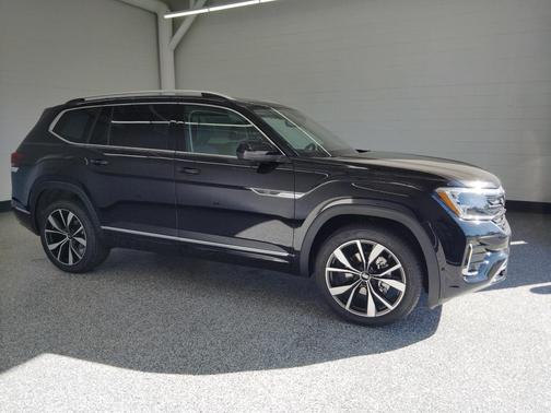 2026 Volkswagen Atlas 2.0T SEL Premium R-Line 4MOTION