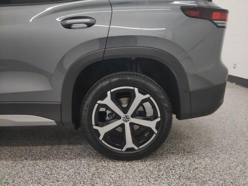 2026 Volkswagen Tiguan 2.0T SE 4MOTION