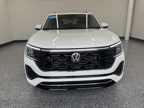 2024 Volkswagen Atlas 2.0T SEL Premium R-Line 4MOTION