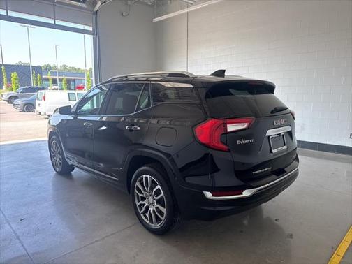 2024 GMC Terrain Denali