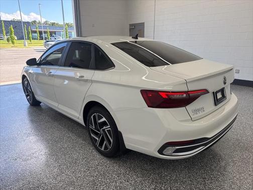 2024 Volkswagen Jetta 1.5T SEL