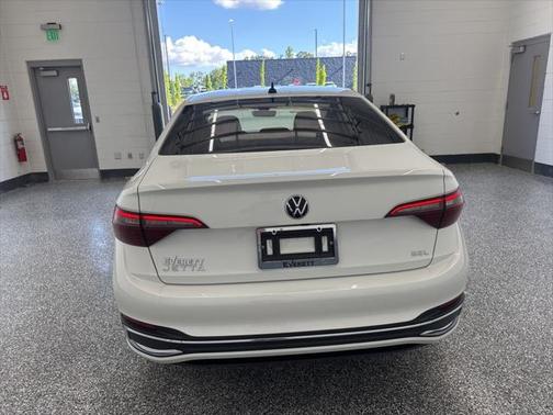 2024 Volkswagen Jetta 1.5T SEL