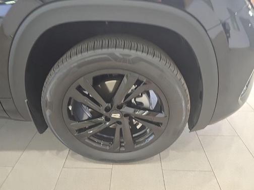 2026 Volkswagen Atlas Cross Sport 2.0T SEL