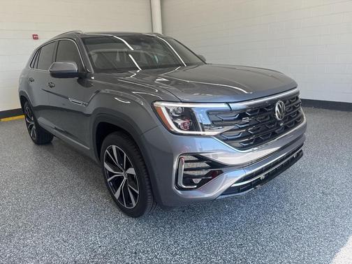 2025 Volkswagen Atlas Cross Sport 2.0T SEL Premium