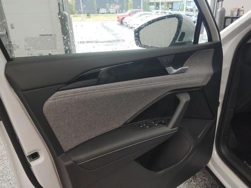 2026 Volkswagen Tiguan 2.0T S 4MOTION