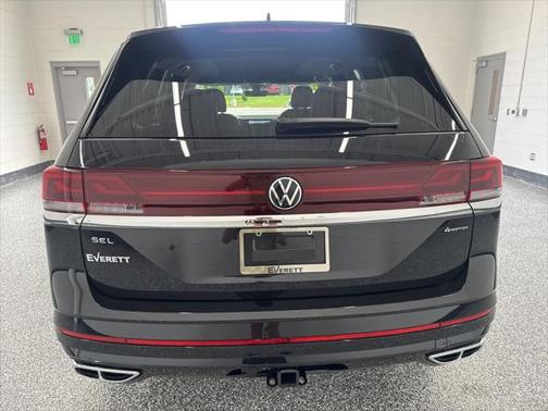 2025 Volkswagen Atlas 2.0T SEL Premium R-Line 4MOTION