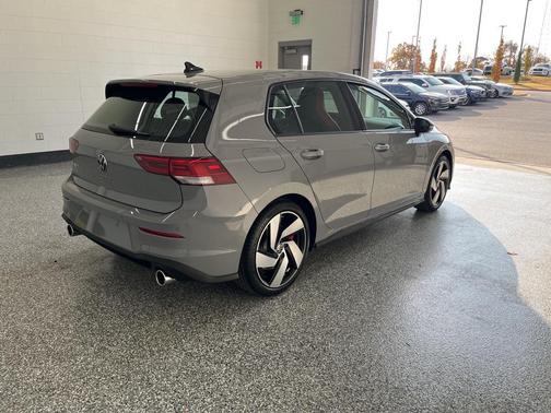2026 Volkswagen Golf GTI 2.0T S DSG