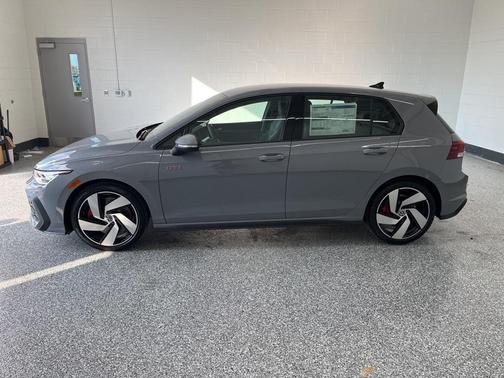 2026 Volkswagen Golf GTI 2.0T S DSG