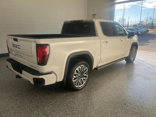 2025 GMC Sierra 1500 Denali Ultimate