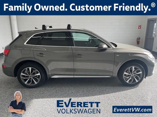 2024 Audi Q5 45 S line Premium Plus