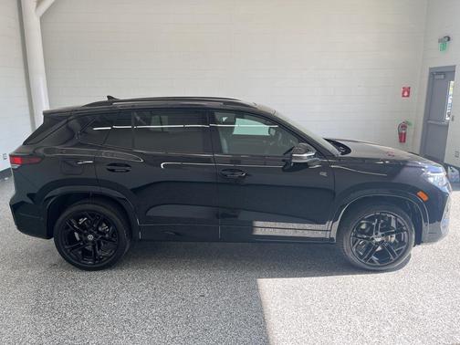 2026 Volkswagen Tiguan 2.0T SE R-Line Black 4MOTION