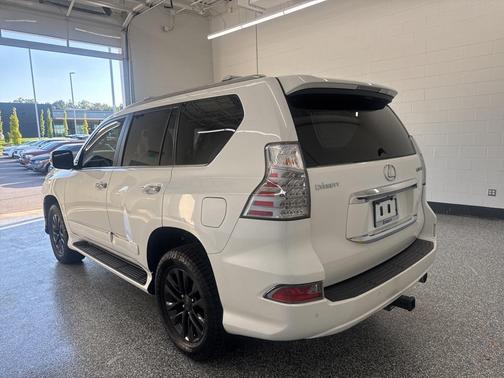 2017 Lexus GX 460 Base